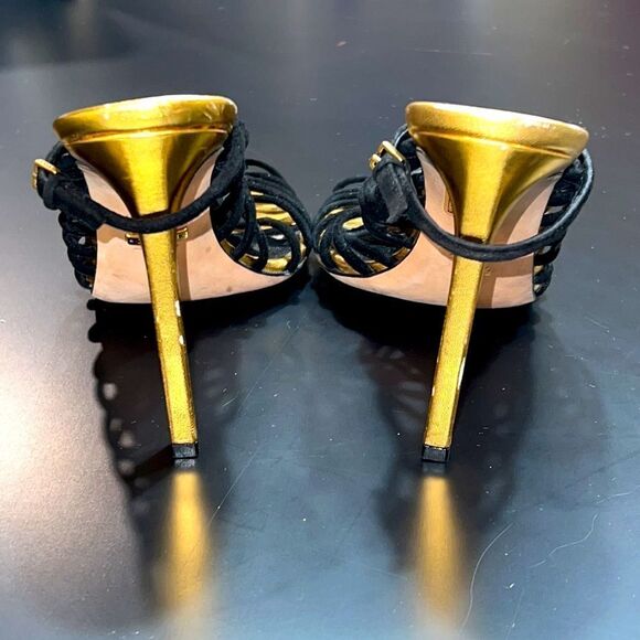 Gucci Gold & Black Rope Heels With Buckle Closure. Pre-Owned. Size 38.5 (8.5) - Picture 5 of 16